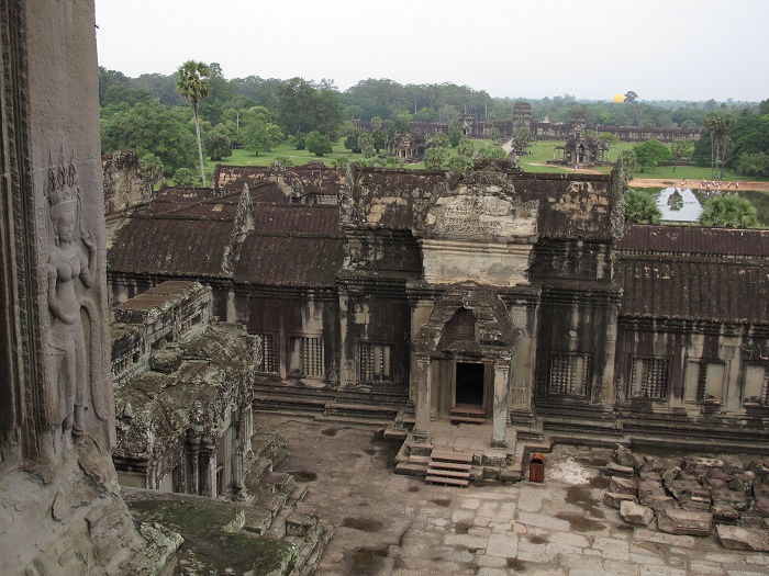 lan_hue_angkor_wat_cambodia-8