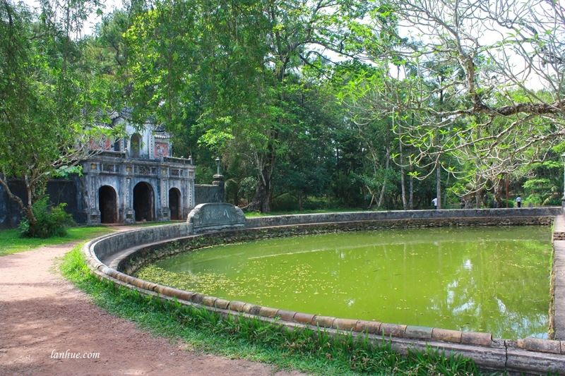 lan_hue_tu_hieu_pagoda_zen_monastery8