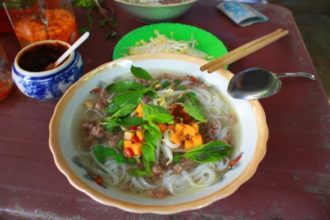 phở noodles