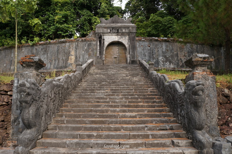 The grave of Emperor Thiệu Trị