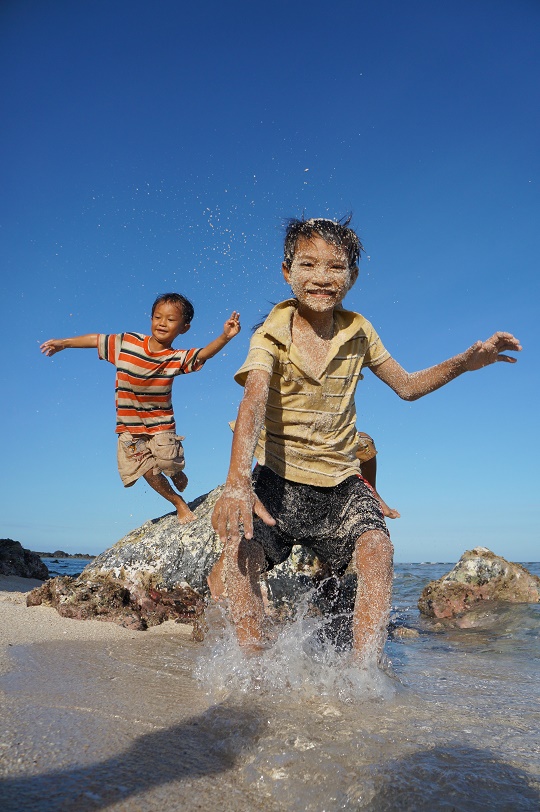 Kids having fun posing for me