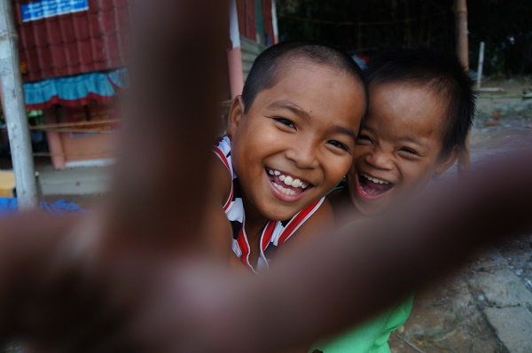 I walked into these two happy souls, Thái & Nguyên, in Dã Viên Park one day and we have become friends since then. 