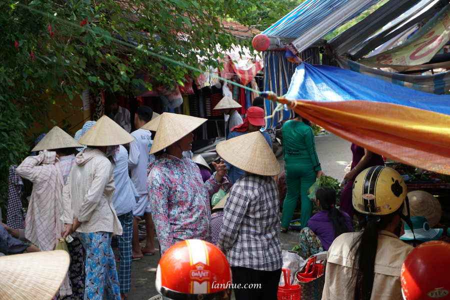 market-goers