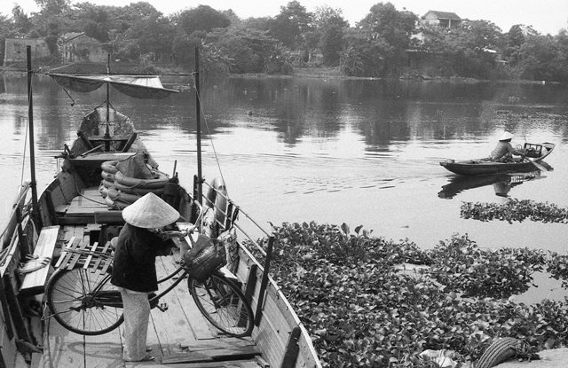 lan hue, huong river, bao vinh