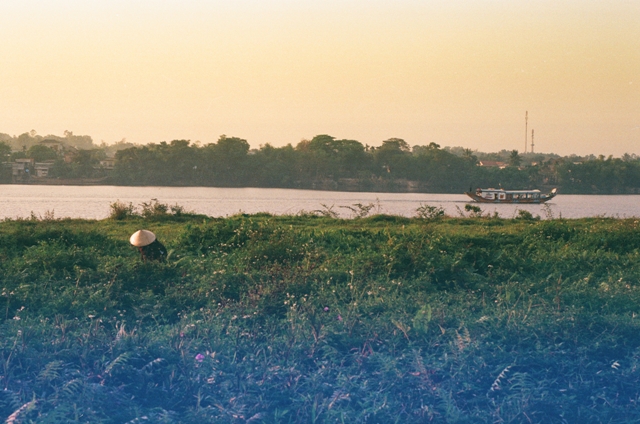 lan hue, huong river