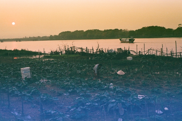 lan hue, huong river