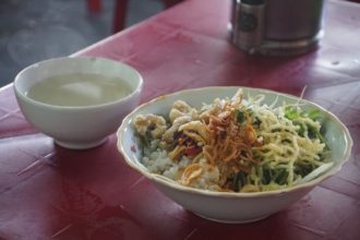 com hen, clam rice