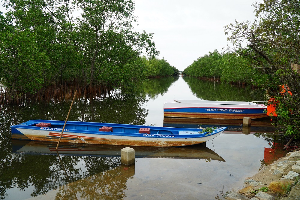 boats in Rú Chá